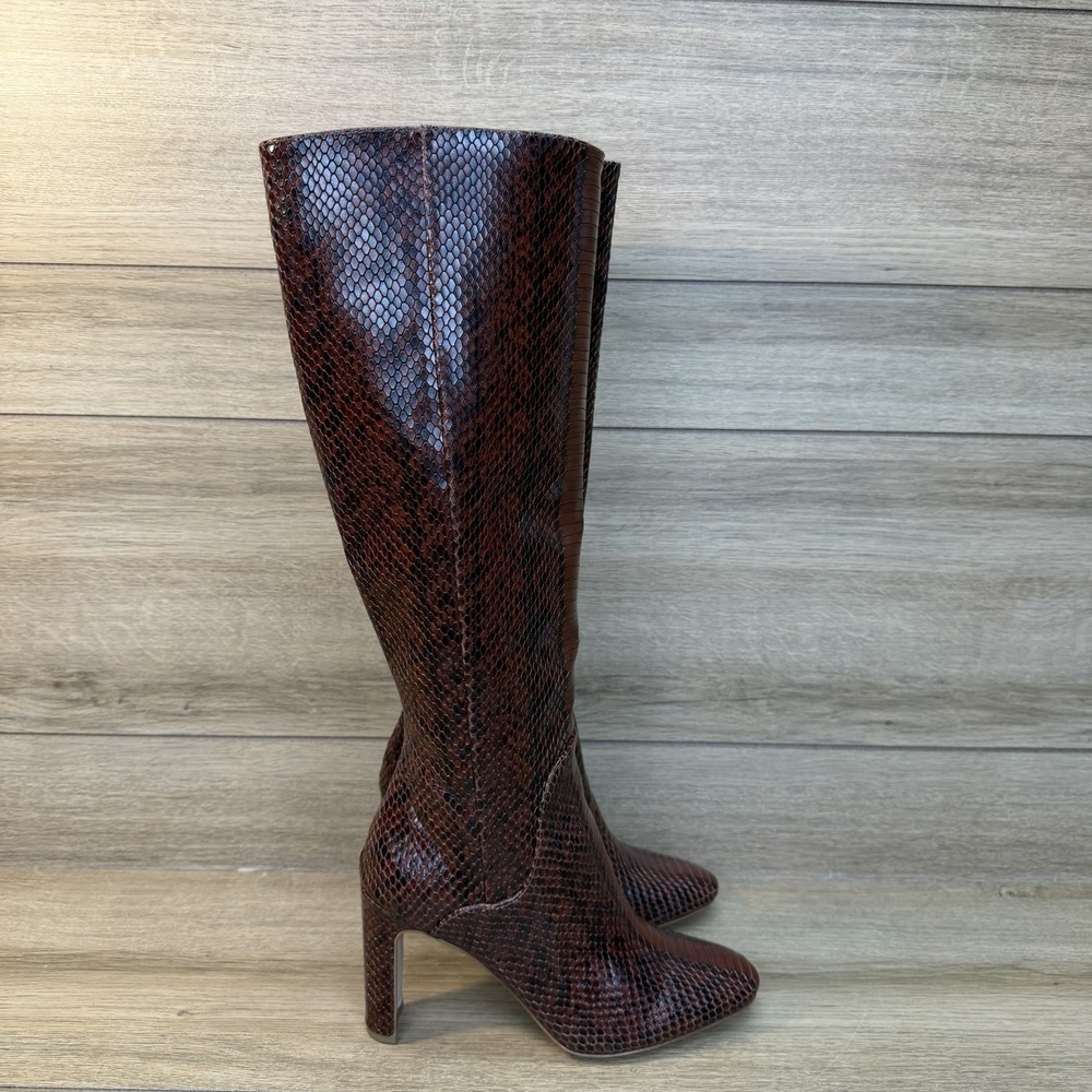 Louise et Cie W. Waldron Tawny Snake Print Leather Knee High Heel Boot Sz 7.5